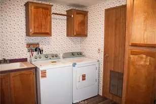 39737 Road 274, Bass Lake, CA 93604 - Photo 24