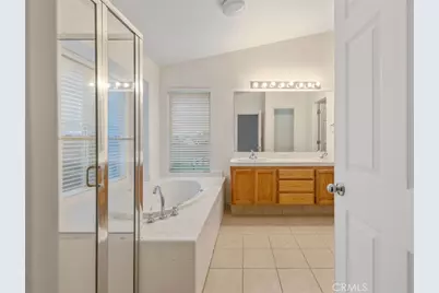 3232 N Zion, Hanford, CA 93230 - Photo 38