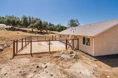 29215 Yosemite Springs, Coarsegold, CA 93614 - Photo 20