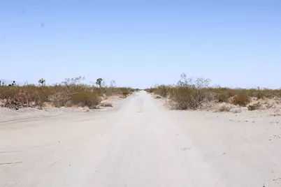 14999 Mojave Drive, Phelan, CA 92371 - Photo 20