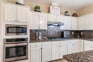 2170 W Beechwood Ave, Fresno, CA 93711 - Photo 16