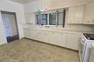 3015 N Adoline, Fresno, CA 93705 - Photo 6