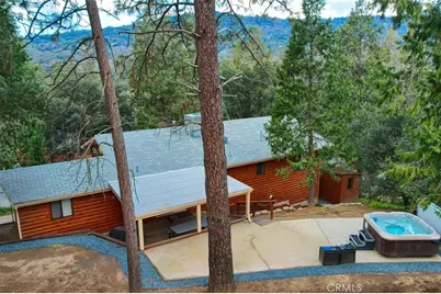 42583 Shady Lane, Oakhurst, CA 93644 - Photo 2