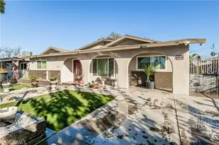 2467 S Holloway Ave, Fresno, CA 93725 - Photo 2