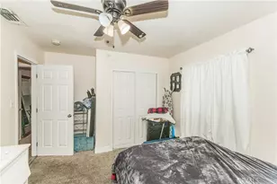 2467 S Holloway Ave, Fresno, CA 93725 - Photo 24