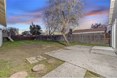 1402 Middleton Street, Hanford, CA 93230 - Photo 32