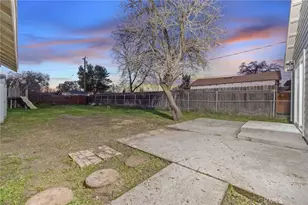 1402 Middleton St, Hanford, CA 93230 - Photo 32