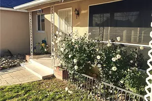 2615 N Bond Ave, Fresno, CA 93703 - Photo 2