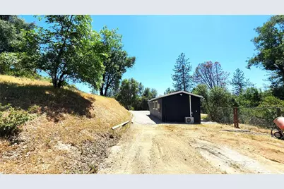 55062 Oak Crest Court, Wishon, CA 93669 - Photo 32