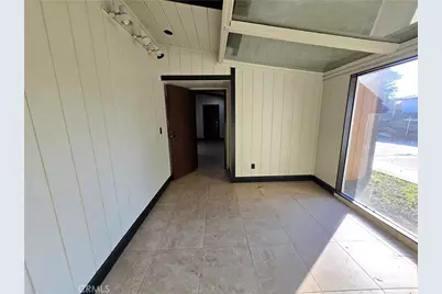 6569 N College Avenue, Fresno, CA 93704 - Photo 14