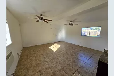 6569 N College Avenue, Fresno, CA 93704 - Photo 38