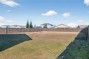 2431 Creekview, Merced, CA 95340 - Photo 32