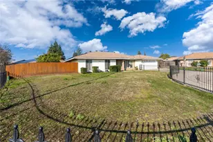 2160 3rd St, Sanger, CA 93657 - Photo 2