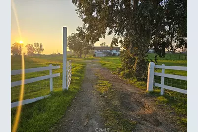 15758 Mark, Madera, CA 93636 - Photo 22