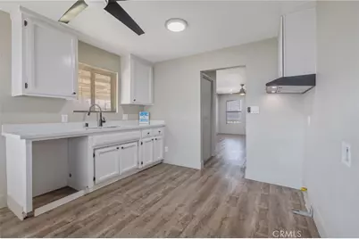 2223 Steele Avenue, Bakersfield, CA 93307 - Photo 12