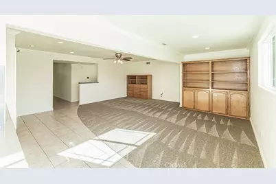 5840 E Illinois Avenue, Fresno, CA 93727 - Photo 10