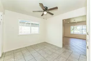 5840 E Illinois Ave, Fresno, CA 93727 - Photo 12