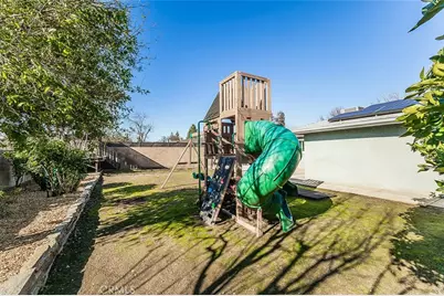 5840 E Illinois Avenue, Fresno, CA 93727 - Photo 40