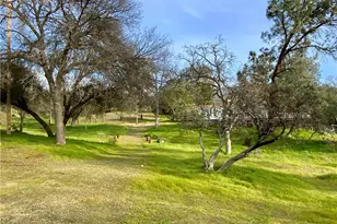 30517 Rd 400, Coarsegold, CA 93614 - Photo 10