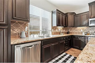 1023 Revere, Lemoore, CA 93245 - Photo 36