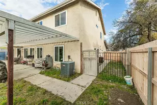 671 Cambria Ln, Lemoore, CA 93245 - Photo 44