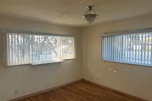 4984 E Belmont Ave, Fresno, CA 93727 - Photo 8