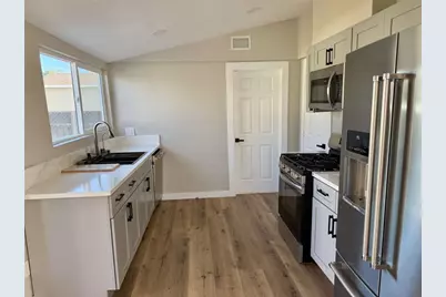 3875 Everest Avenue, Riverside, CA 92503 - Photo 6