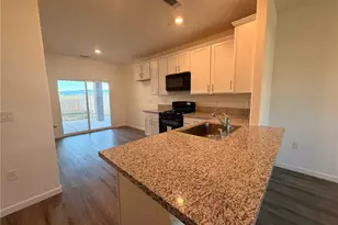 1105 E Orange St, Avenal, CA 93204 - Photo 26