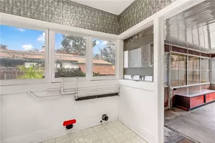 1912 N Vagedes, Fresno, CA 93705 - Photo 18