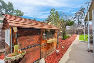 1912 N Vagedes, Fresno, CA 93705 - Photo 32