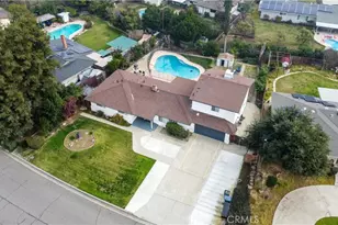 925 S Purdue Ave, Fresno, CA 93727 - Photo 8