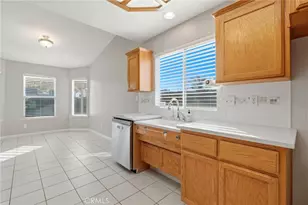 1095 W Saffron, Hanford, CA 93230 - Photo 26