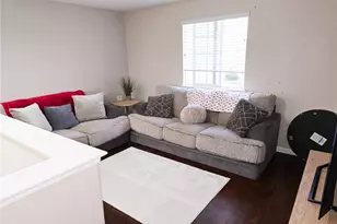 1348 Apple Ct, Madera, CA 93638 - Photo 10