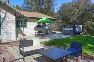 40118 Old Stonegate Ct, Oakhurst, CA 93644 - Photo 6