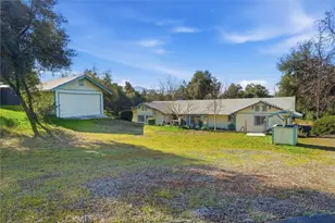 42406 Windy Gap, Ahwahnee, CA 93601 - Photo 4