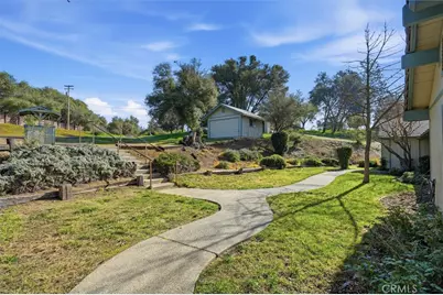 42406 Windy Gap, Ahwahnee, CA 93601 - Photo 6