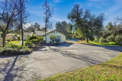 42406 Windy Gap, Ahwahnee, CA 93601 - Photo 4