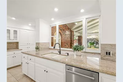 2527 W San Madele, Fresno, CA 93711 - Photo 16