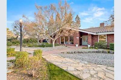 2527 W San Madele, Fresno, CA 93711 - Photo 2