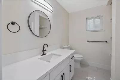 697 E Scott Avenue, Fresno, CA 93710 - Photo 32