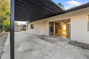 2342 S Sowell St, Visalia, CA 93277 - Photo 40