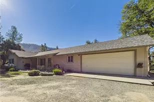37550 Mountain Lakes, Oakhurst, CA 93644 - Photo 2
