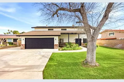 26570 Vassar, Hemet, CA 92544 - Photo 2