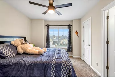 4729 W Cornell, Fresno, CA 93722 - Photo 28