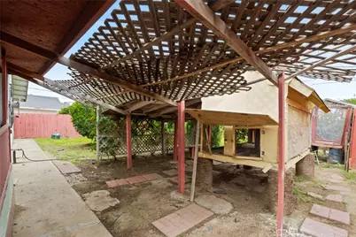 309 E Kern, Avenal, CA 93204 - Photo 28
