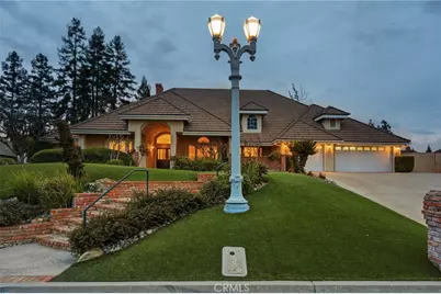 382 E Walnut Hill Avenue, Fresno, CA 93720 - Photo 2