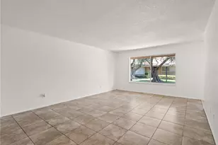 3725 N Fruit Ave, Fresno, CA 93705 - Photo 8