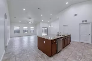 6808 W Lucas, Fresno, CA 93722 - Photo 4