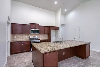 6808 W Lucas, Fresno, CA 93722 - Photo 10