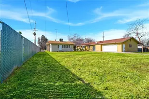 901 S 11th, Hanford, CA 93230 - Photo 22